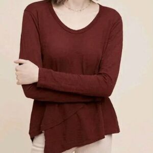 Anthropologie Left of Center Sunday Morning Top Size Medium Burgundy Asymmetric